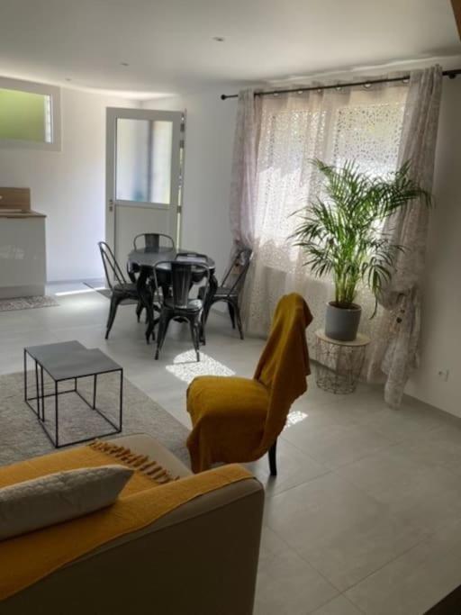 Le Gite Marie-Galante : Belle Maison D'Hotes Avec Acces Piscine En Ete Lanmeur المظهر الخارجي الصورة